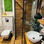 Przytulny Stone Hill Basen Centrum Apartmán *