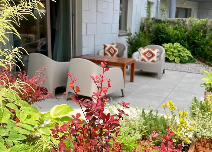 Przytulny Stone Hill Апартаменты *